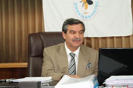 �eng�n, ��p sorunu ��in Konu�tu